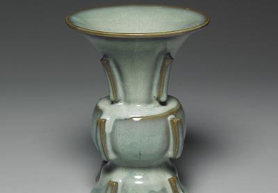 图片[2]-Zun vase with moon-white glaze, Jun ware, Jin to Yuan dynasty (1115-1271)-China Archive